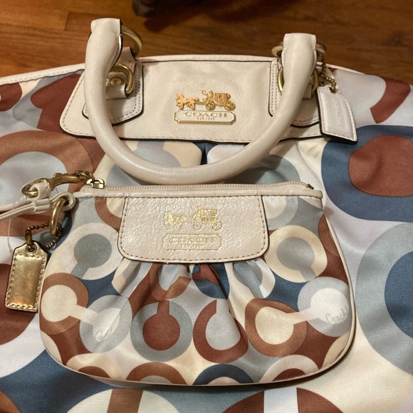 Coach 225 Madison Juliane style 12960 shoulderbag with matching wristlet Set - Picture 3 of 13